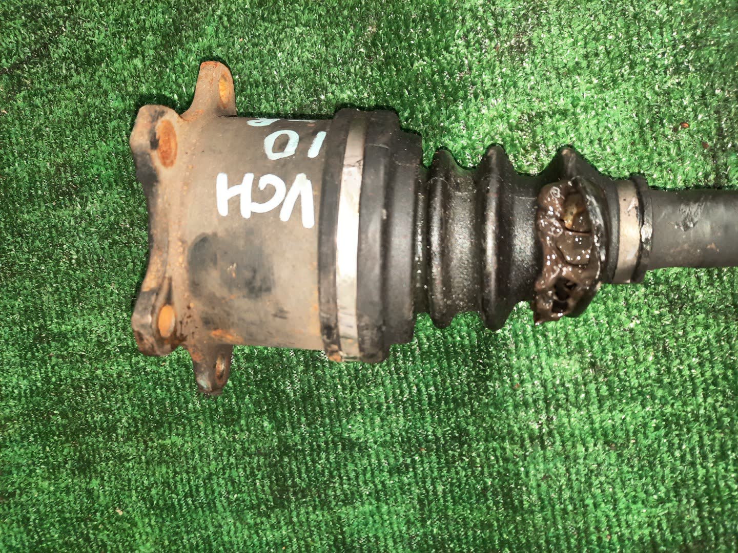 Привод правый задний TOYOTA GRANVIA, GRAND HIACE VCH10W, KCH10W, KCH12W, VCH22 5VZ-FE, 1KZ-TE 3 ракурс