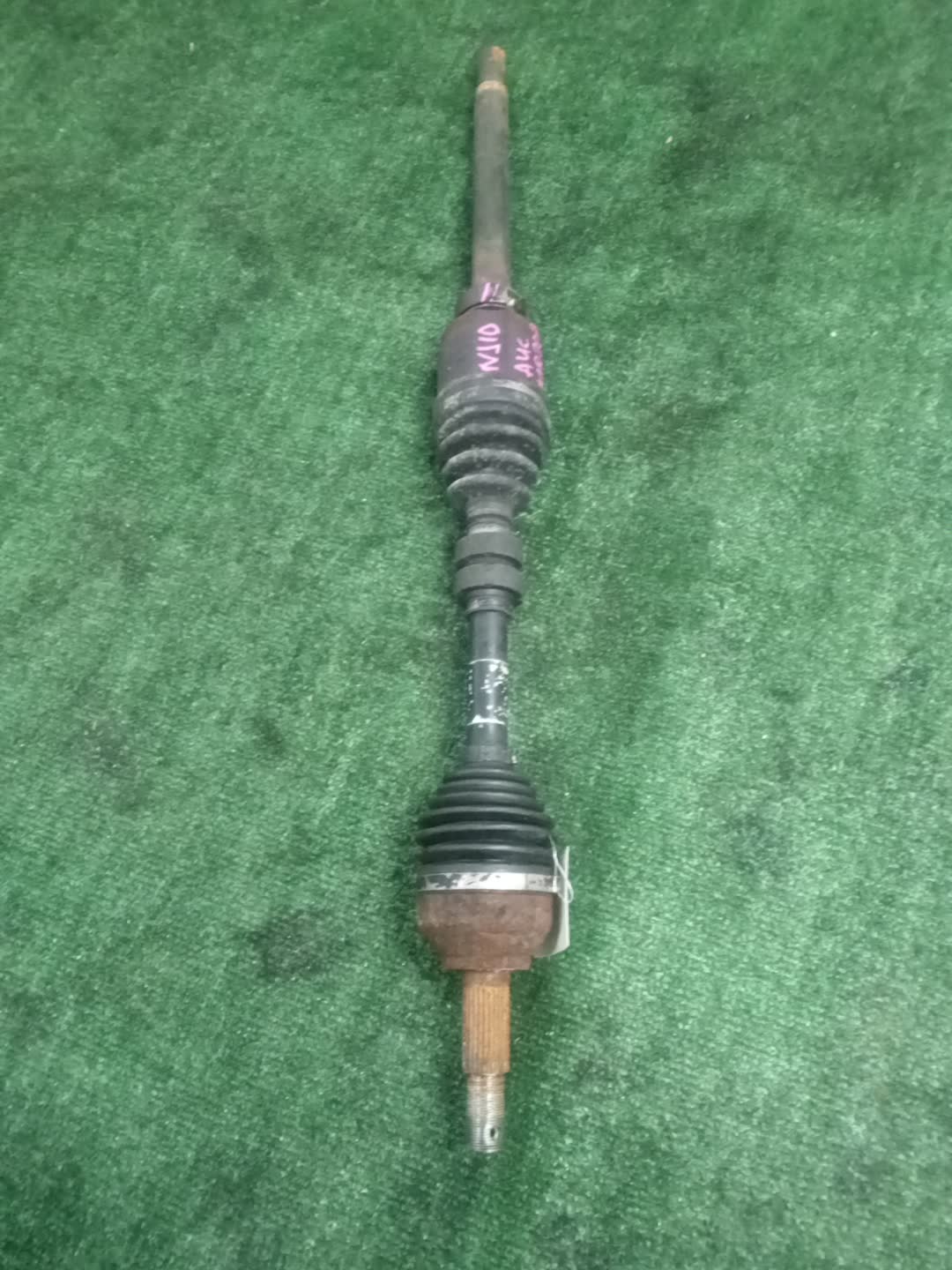 Привод правый передний NISSAN DUALIS, QASHQAI, X-TRAIL KNJ10, NJ10, J10, NT31 MR20DE 1 ракурс