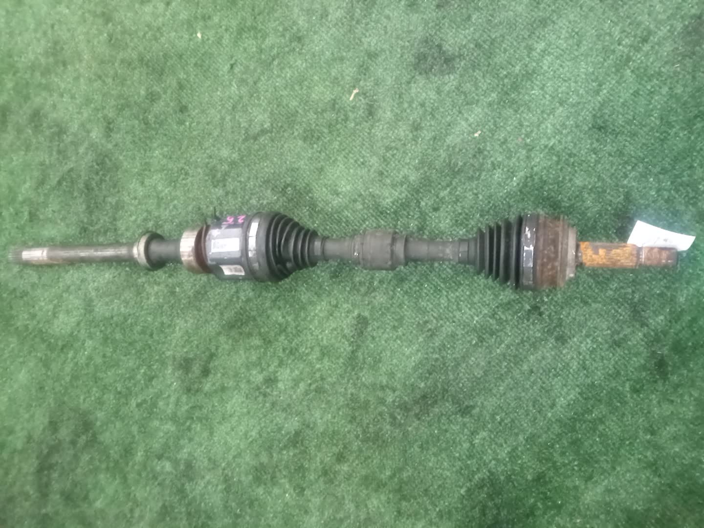 Привод правый передний TOYOTA RACTIS NCP125 1NZ-FE 1 ракурс