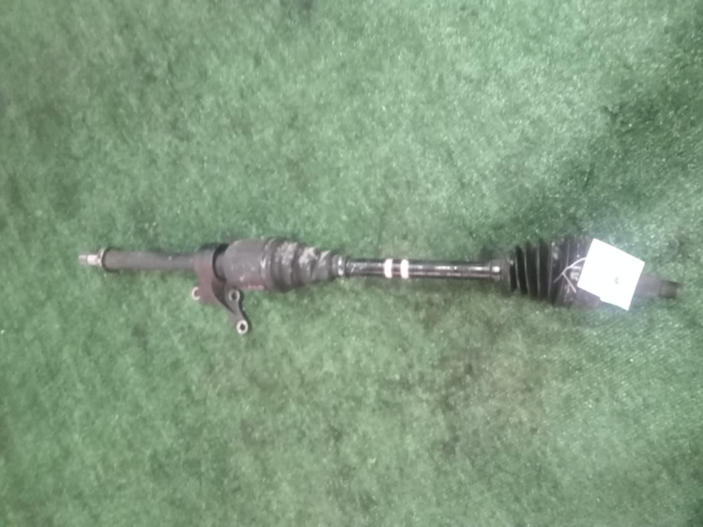 Привод левый передний HONDA CIVIC, DOMANI, INTEGRA, PARTNER, CIVIC FERIO EK5, MB5, DB9, EY8 D16A, ZC 1 ракурс