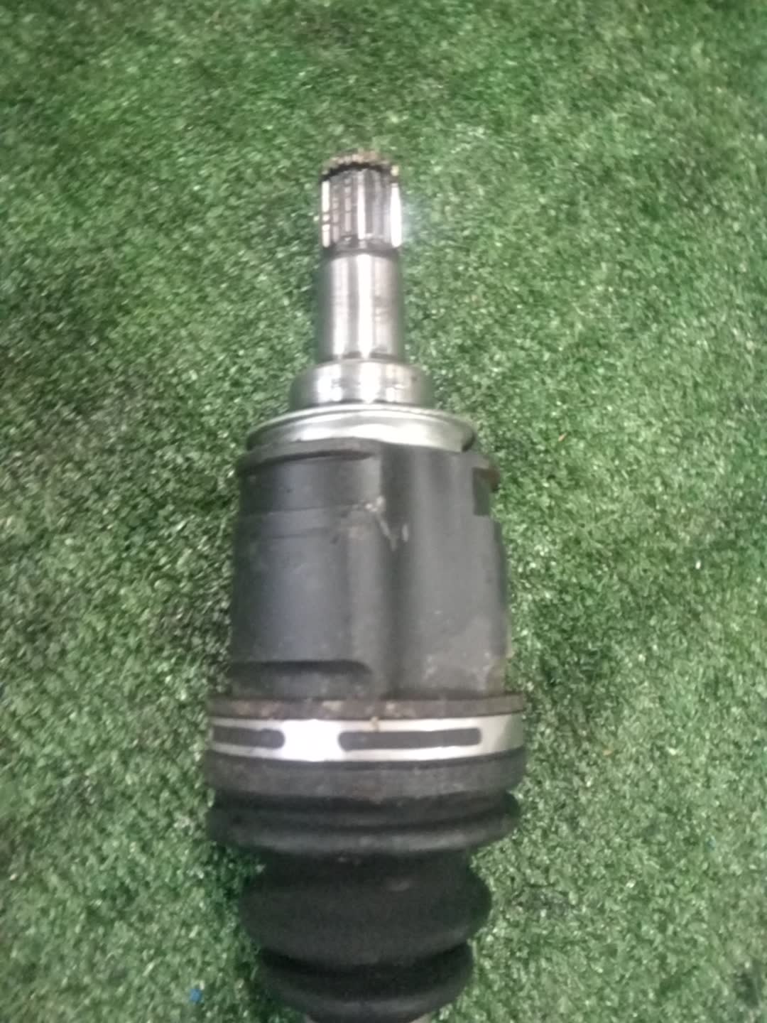 Привод правый задний TOYOTA YARIS MXPA15 M15A-FKS 3 ракурс