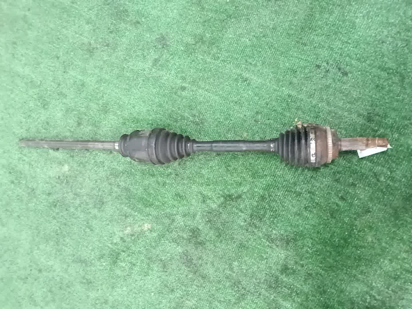 Привод правый передний TOYOTA ALPHARD, HARRIER, KLUGER V MNH15W, ANH15W, MCU35W, MCU36W, MCU25W 1MZ-FE, 2AZ-FE 1 ракурс Привод правый передний TOYOTA ALPHARD, HARRIER, KLUGER V MNH15W, ANH15W, MCU35W, MCU36W, MCU25W 1MZ-FE, 2AZ-FE 1 ракурс