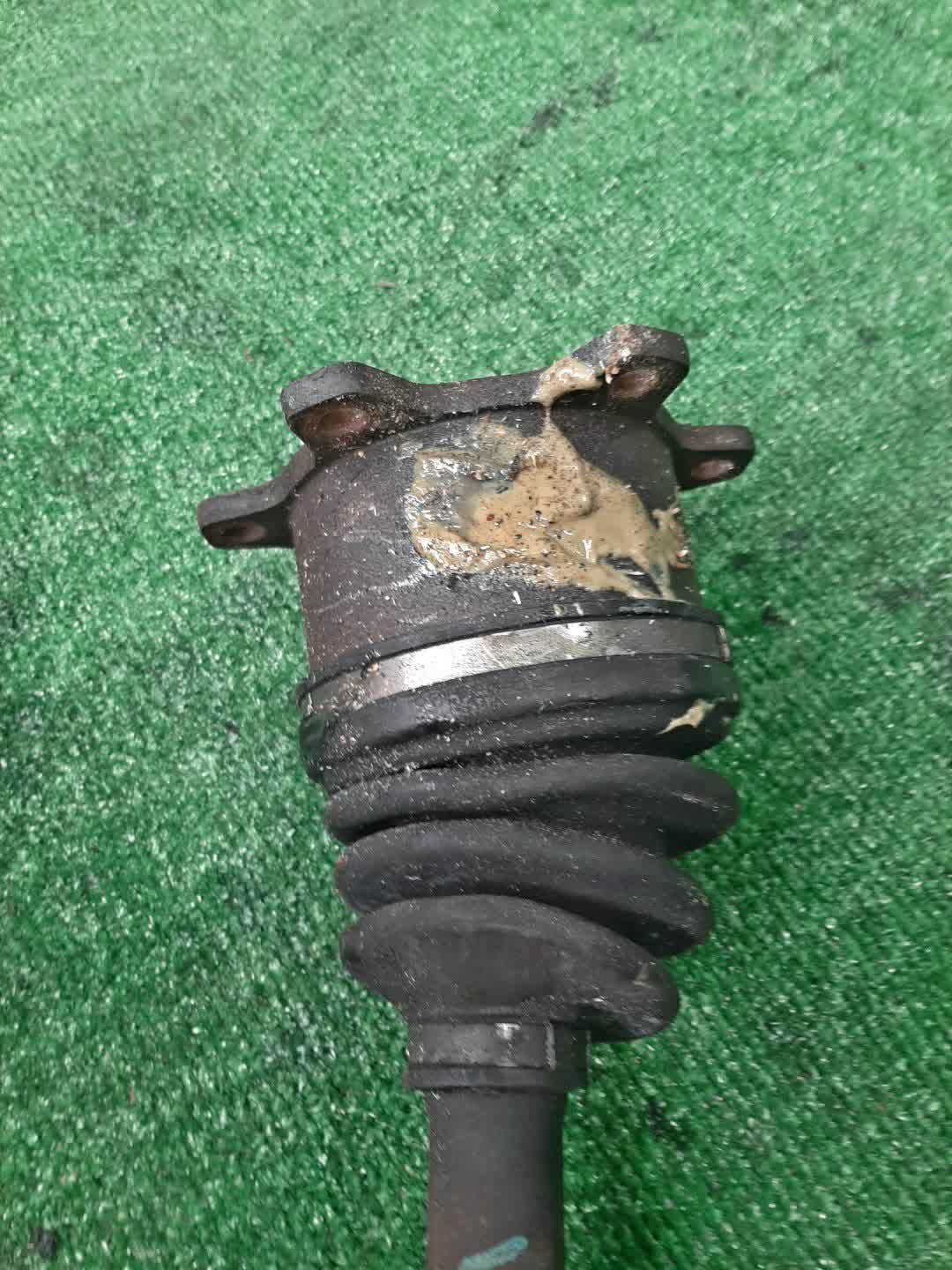 Привод левый задний MITSUBISHI PAJERO V88W, V87W, V75W, V65W, V83W, V78W, V73W, V93W, V63W, V68W, V97W, V98W 4M41T, 6G75, 6G74, 6G72 3 ракурс