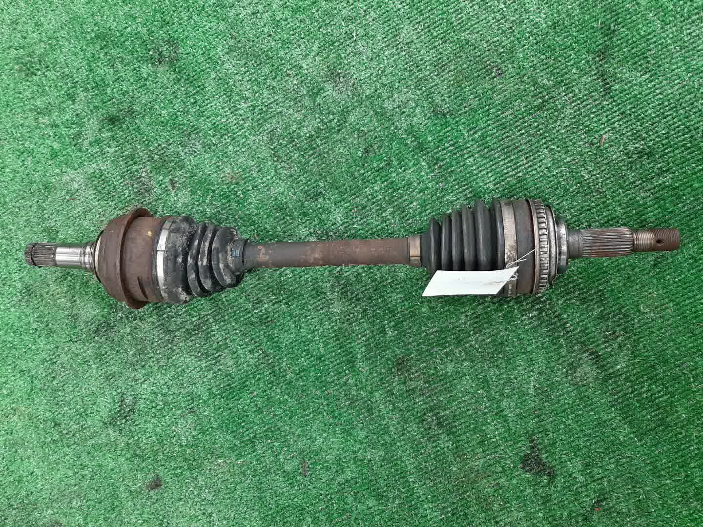Привод левый передний TOYOTA CALDINA, CARINA, GAIA, IPSUM, NADIA, CORONA PREMIO ST215G, CT216, ST215, CT216G, SXM15G, SXN15 3S-FE, 3C-TE 1 ракурс