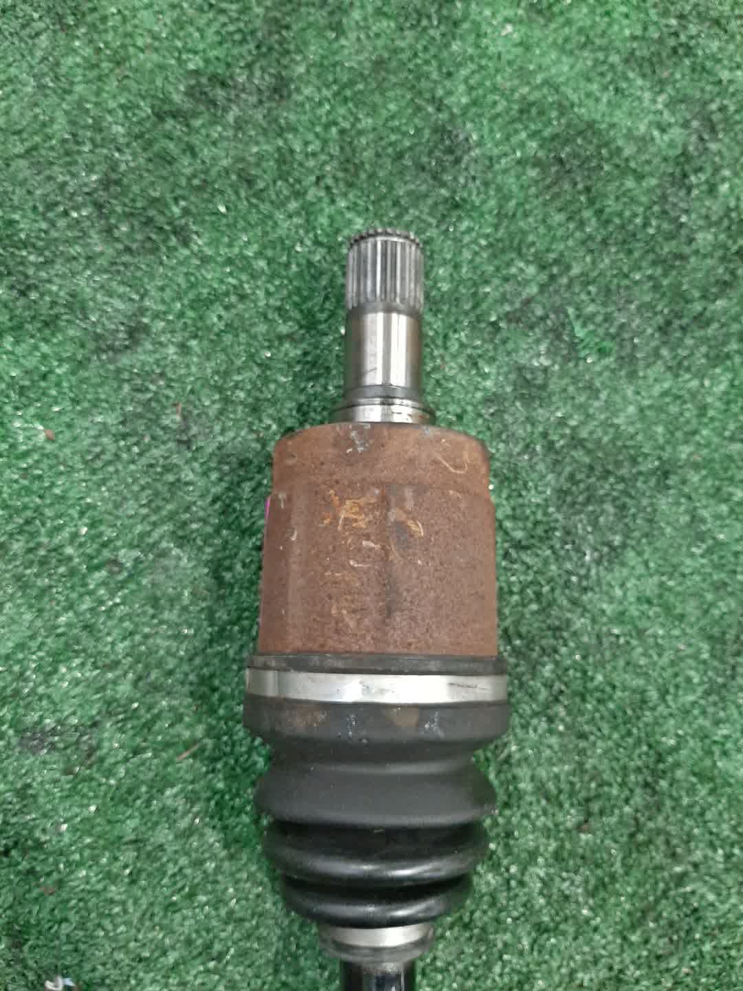 Привод левый передний HONDA CR-Z, STREAM ZF1, RN6 LEA, R18A 3 ракурс