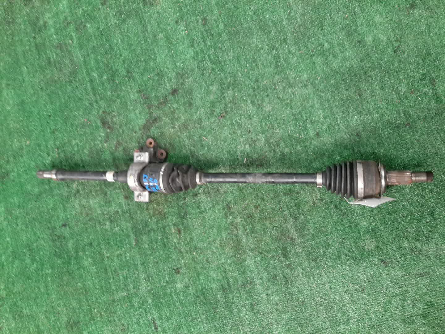 Привод правый передний MAZDA AXELA BM6FJ Z6 1 ракурс