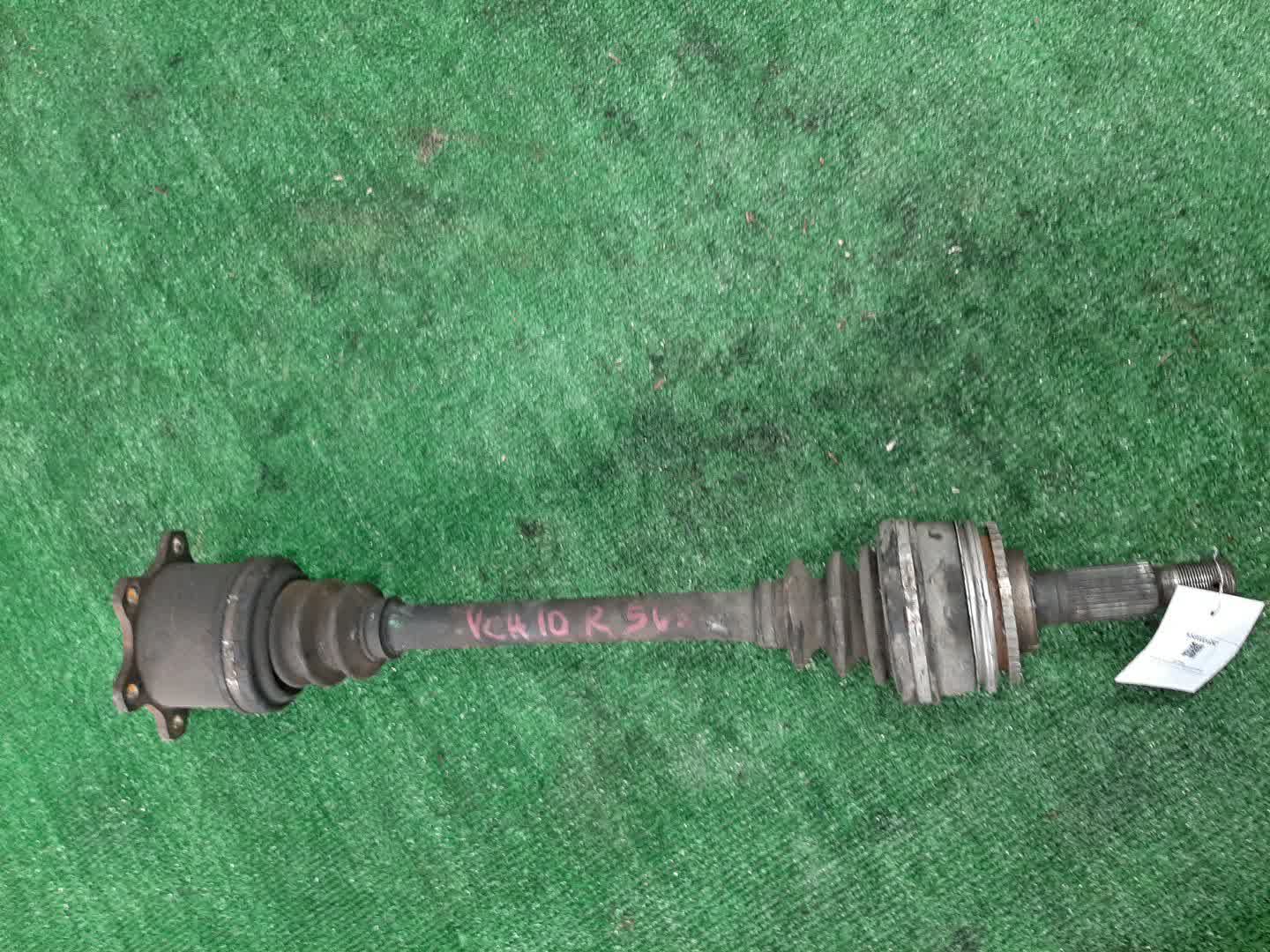 Привод правый задний TOYOTA GRANVIA, GRAND HIACE VCH10W, KCH10W, KCH12W, VCH22 5VZ-FE, 1KZ-TE 1 ракурс Привод правый задний TOYOTA GRANVIA, GRAND HIACE VCH10W, KCH10W, KCH12W, VCH22 5VZ-FE, 1KZ-TE 1 ракурс
