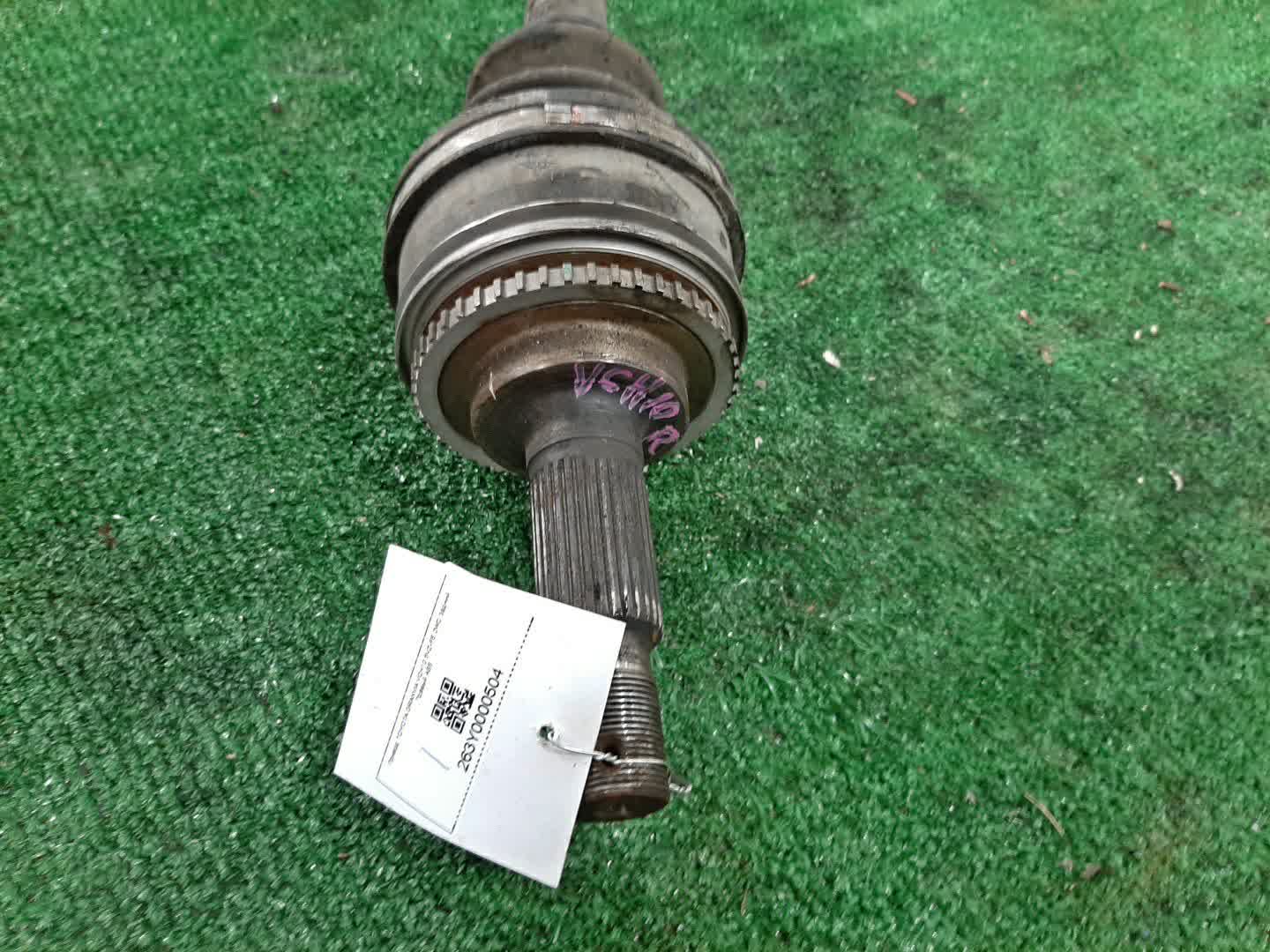 Привод правый задний TOYOTA GRANVIA, GRAND HIACE VCH10W, KCH10W, KCH12W, VCH22 5VZ-FE, 1KZ-TE 2 ракурс Привод правый задний TOYOTA GRANVIA, GRAND HIACE VCH10W, KCH10W, KCH12W, VCH22 5VZ-FE, 1KZ-TE 2 ракурс