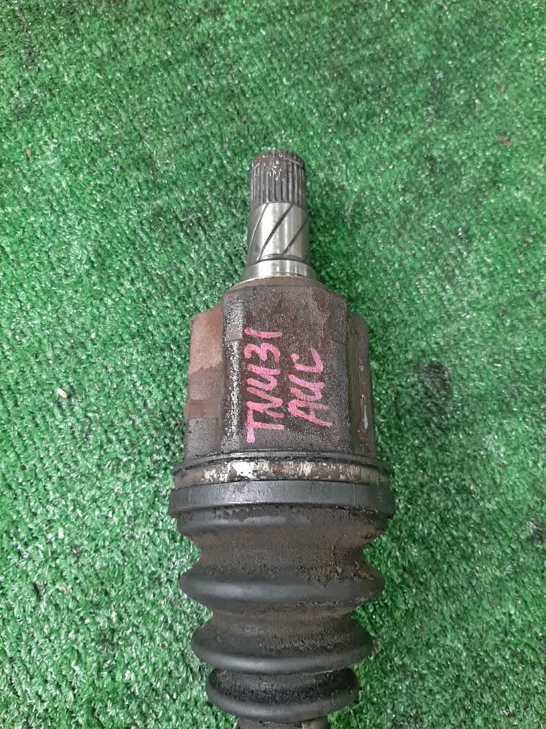 Привод левый передний NISSAN PRESAGE, TEANA TNU31, TNJ31 QR25DE 3 ракурс