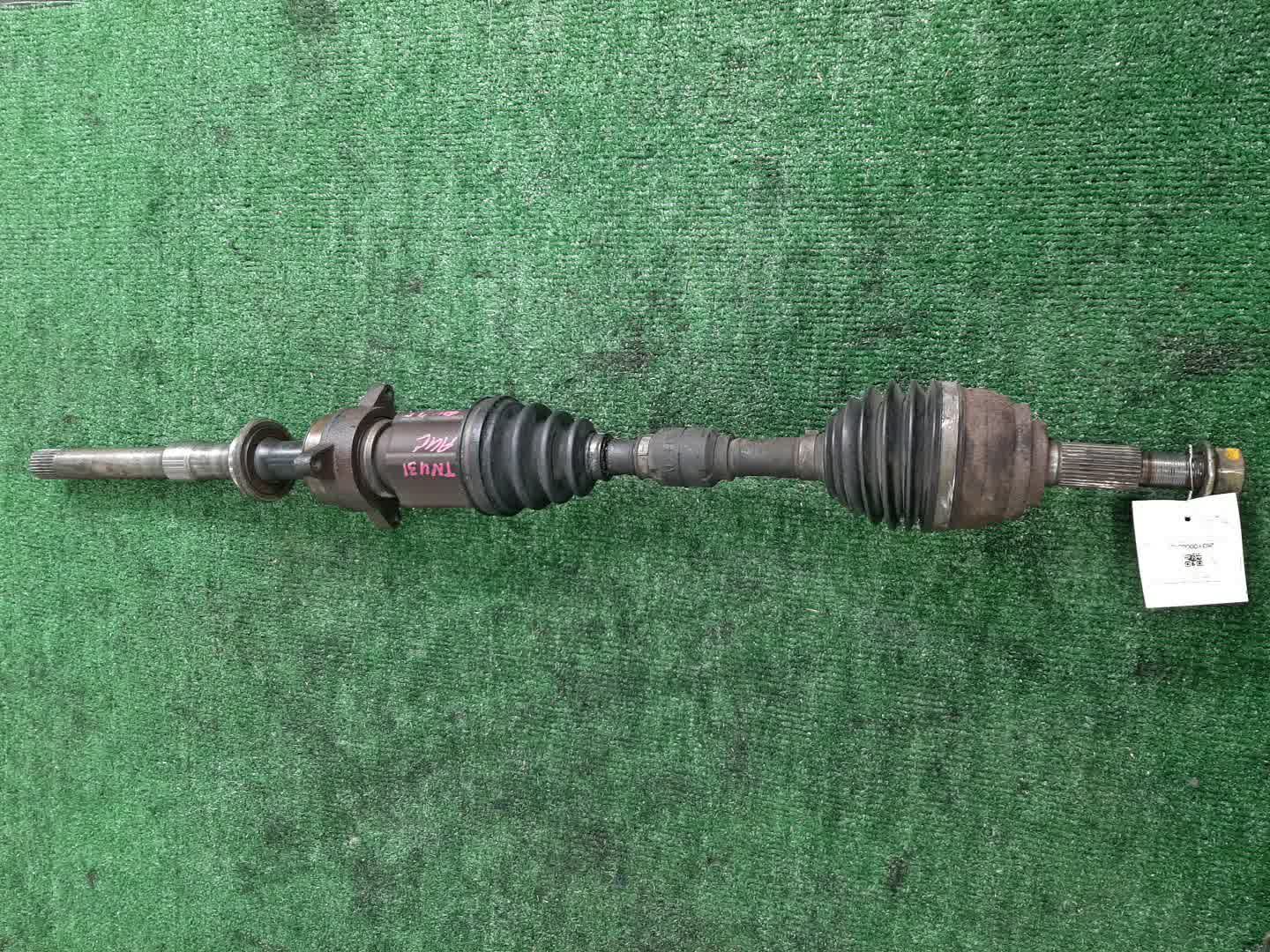 Привод правый передний NISSAN PRESAGE, TEANA TNU31, TNJ31 QR25DE 1 ракурс