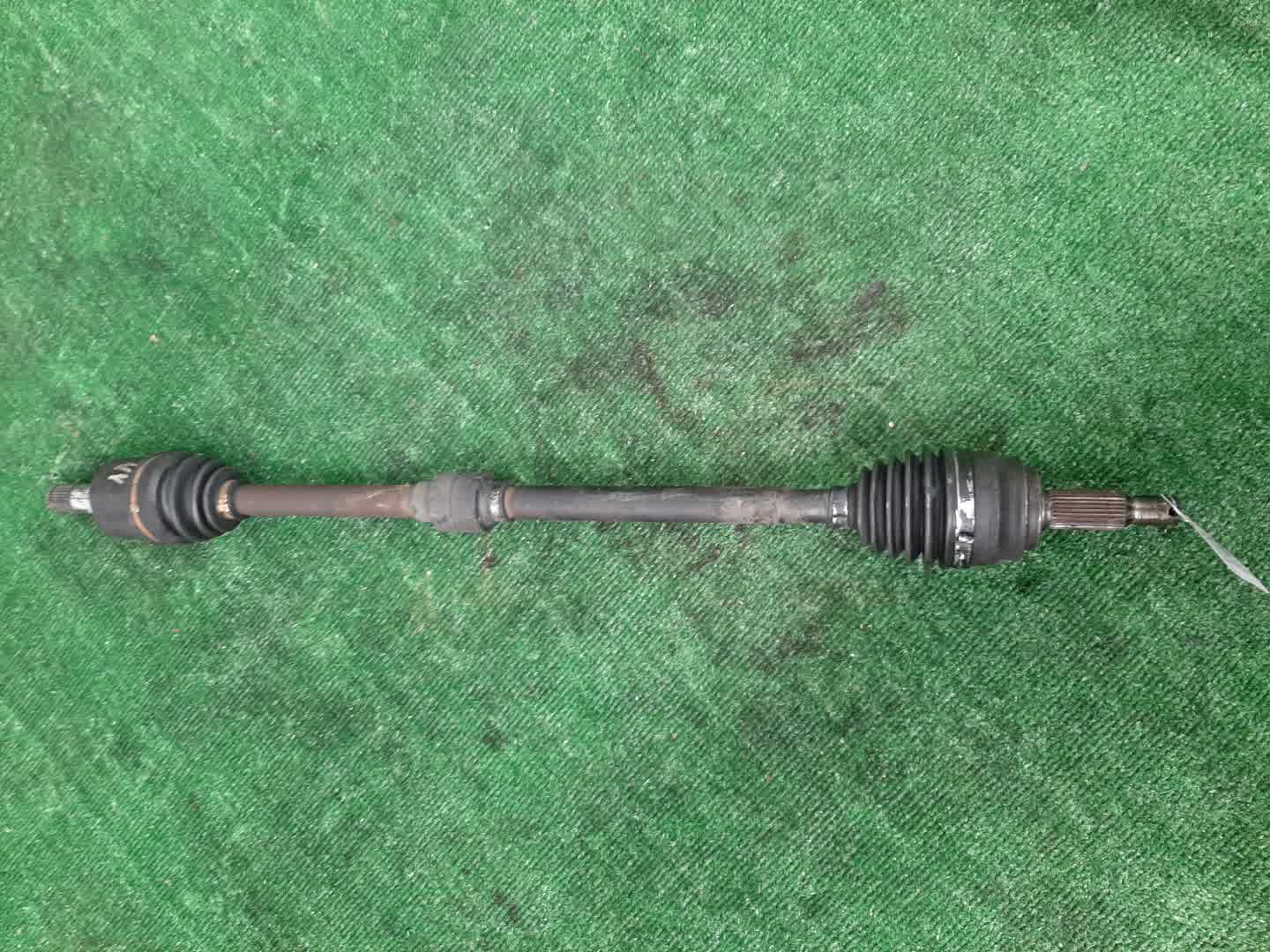 Привод правый передний MITSUBISHI GALANT, LANCER, GALANT FORTIS CY4A, CY3A 4B11, 4B10 1 ракурс