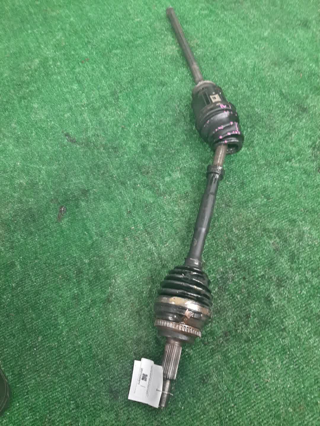 Привод правый передний TOYOTA ALPHARD, HARRIER, KLUGER V MNH15W, ANH15W, MCU35W, MCU36W, MCU25W 1MZ-FE, 2AZ-FE 1 ракурс Привод правый передний TOYOTA ALPHARD, HARRIER, KLUGER V MNH15W, ANH15W, MCU35W, MCU36W, MCU25W 1MZ-FE, 2AZ-FE 1 ракурс