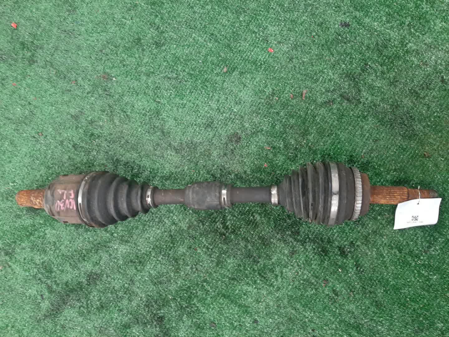Привод левый передний TOYOTA CAMRY, ESTIMA, ALPHARD, HARRIER, KLUGER V ACV30, ACR30W, AHR10W, ATH10W, ANH10W, ACU30W, ACU20W 2AZ-FE, 2AZ-FXE 1 ракурс Привод левый передний TOYOTA CAMRY, ESTIMA, ALPHARD, HARRIER, KLUGER V ACV30, ACR30W, AHR10W, ATH10W, ANH10W, ACU30W, ACU20W 2AZ-FE, 2AZ-FXE 1 ракурс