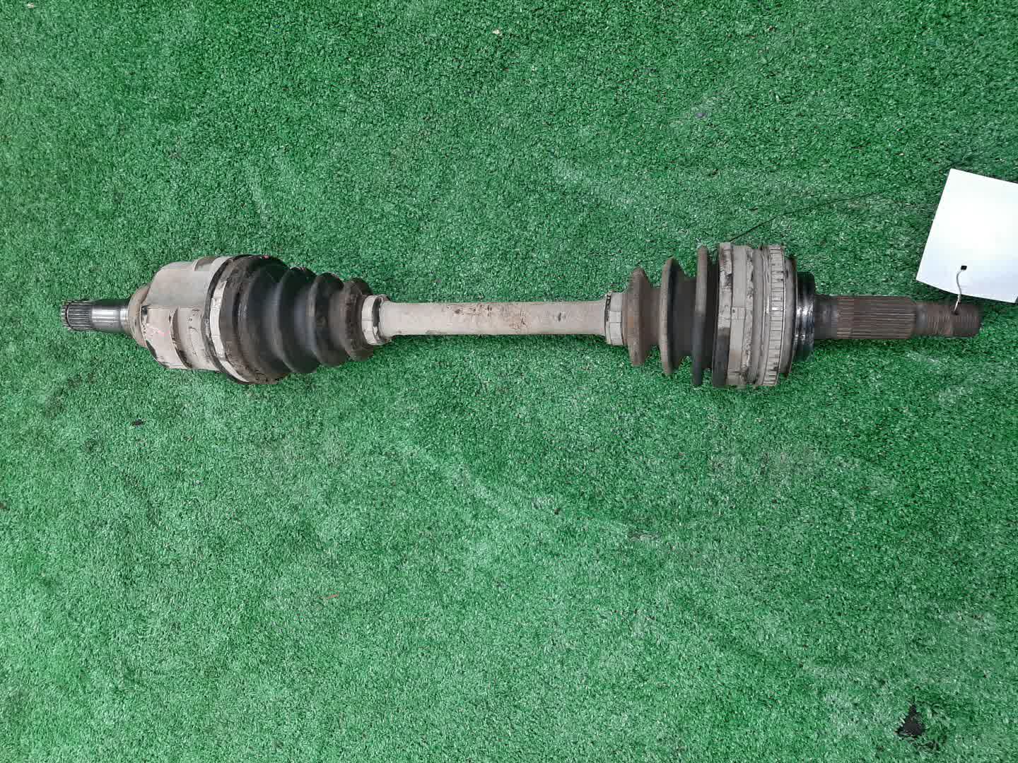 Привод левый передний TOYOTA CALDINA, SPRINTER CARIB, CARINA, CERES, COROLLA, CORONA, COROLLA LEVIN, SPRINTER MARINO, PREMIO, COROLLA SPACIO, SPRINTER, SPRINTER TRUENO AT191G, AT211, ET196V, AT211G, AE111G, AT191, AT210, AT212, AT190, AT192, AT170, E