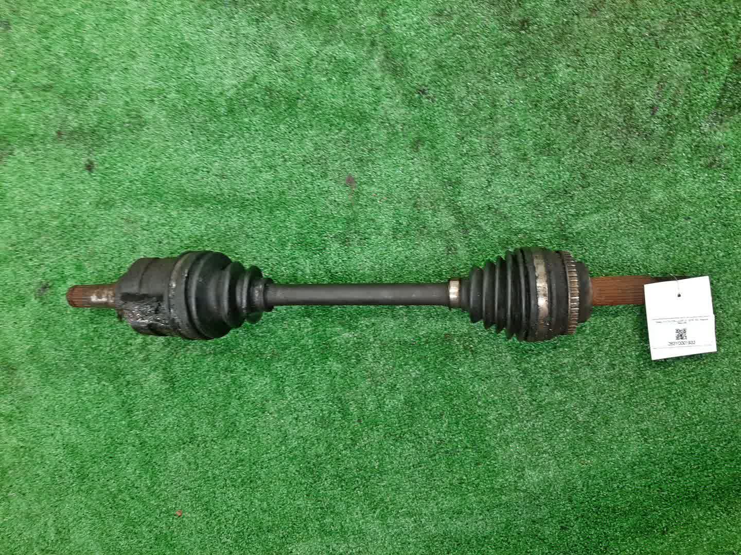Привод левый передний TOYOTA COROLLA, COROLLA SPACIO, ISIS, WISH, COROLLA FIELDER, ALLEX, COROLLA RUNX, WILL VS ZZE122, ZZE122N, ZNM10, ZNM10W, ZNM10G, ZNE10, ZNE10G, ZZE122G, ZZE127 1ZZ-FE 1 ракурс