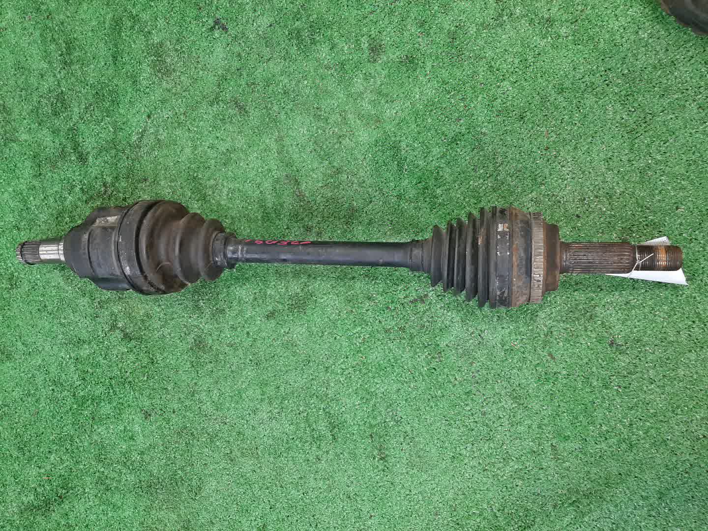 Привод левый передний TOYOTA COROLLA, OPA, PREMIO, COROLLA SPACIO, VISTA, WISH, ALLION, COROLLA FIELDER, ALLEX, COROLLA RUNX, WILL VS, VISTA ARDEO ZZE124, ACT10, ZCT10, ZCT15, ZZT240, ZZT245, ZZE124N, ZZV50, AZV50, SV50, ZNE14G, ZZE124G, ZZE129, ZZV5
