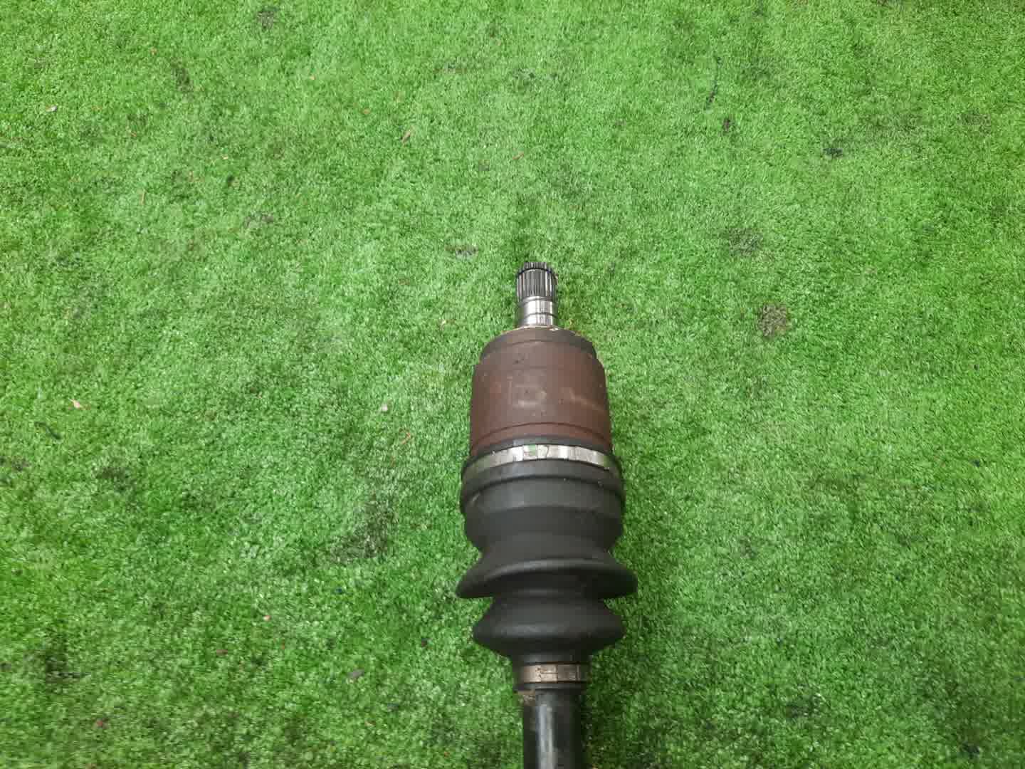 Привод правый передний NISSAN AD Y11 QG15DE 3 ракурс