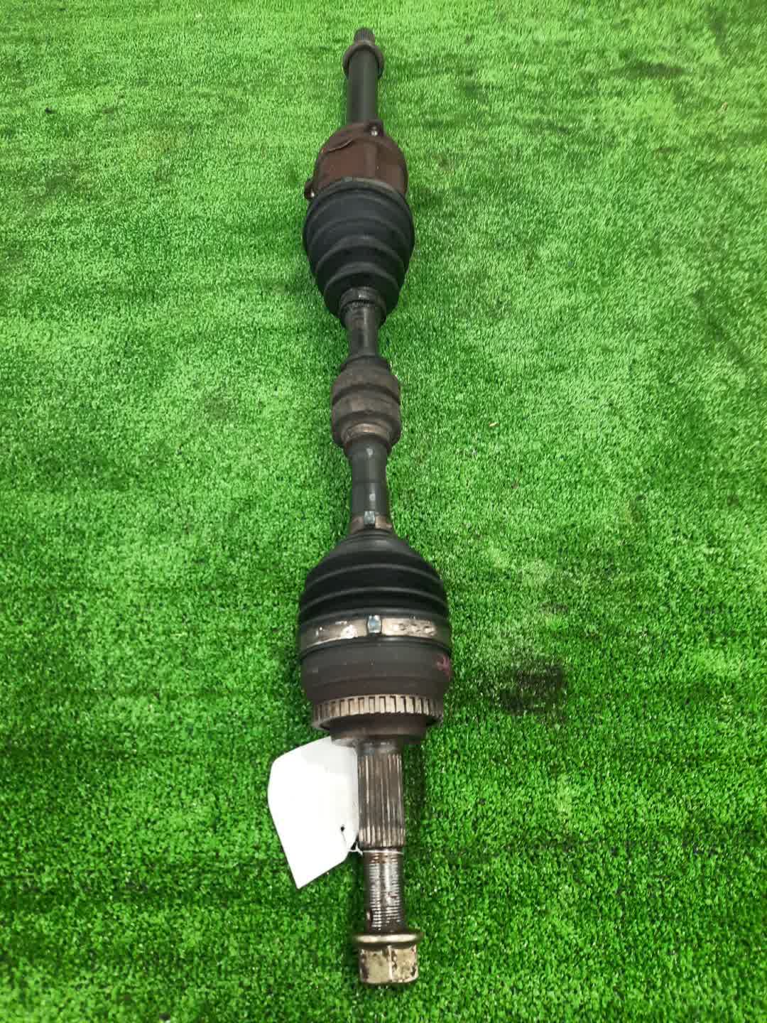 Привод правый передний NISSAN WINGROAD, BLUEBIRD SYLPHY Y11, WRY11, G10, TG10 QR20DE, QR20DD 1 ракурс