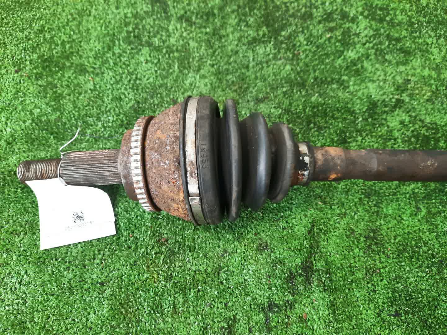 Привод правый передний TOYOTA ESTIMA MCR40W 1MZ-FE 2 ракурс
