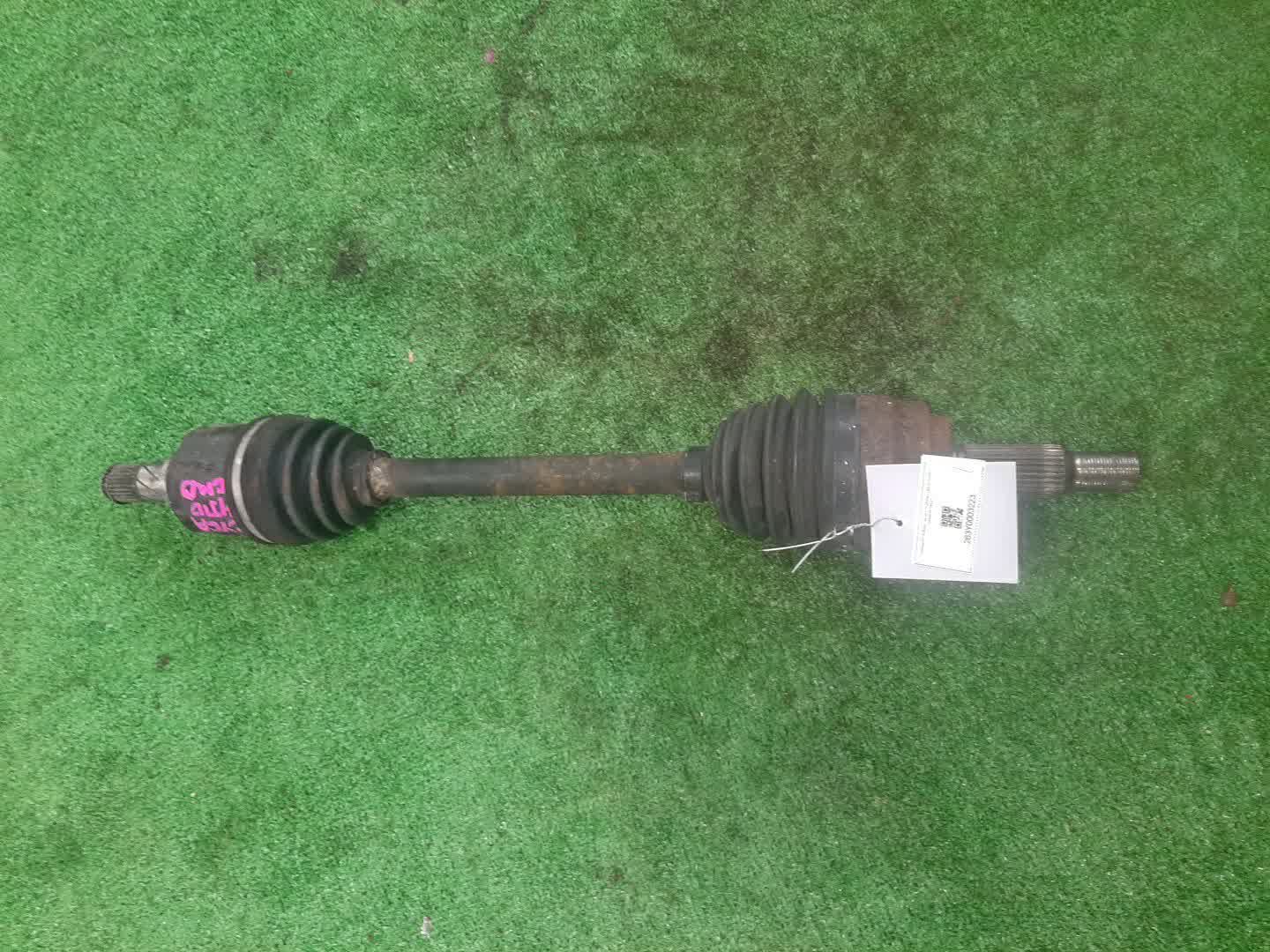 Привод левый передний MITSUBISHI GALANT FORTIS CY6A 4J10 1 ракурс