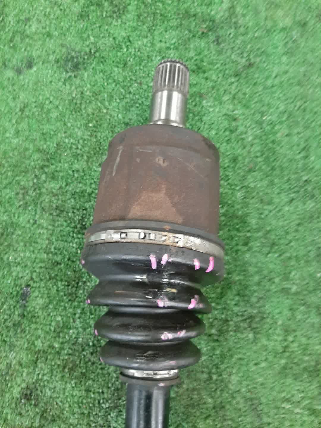 Привод левый передний HONDA AVANCIER TA1 F23A 3 ракурс
