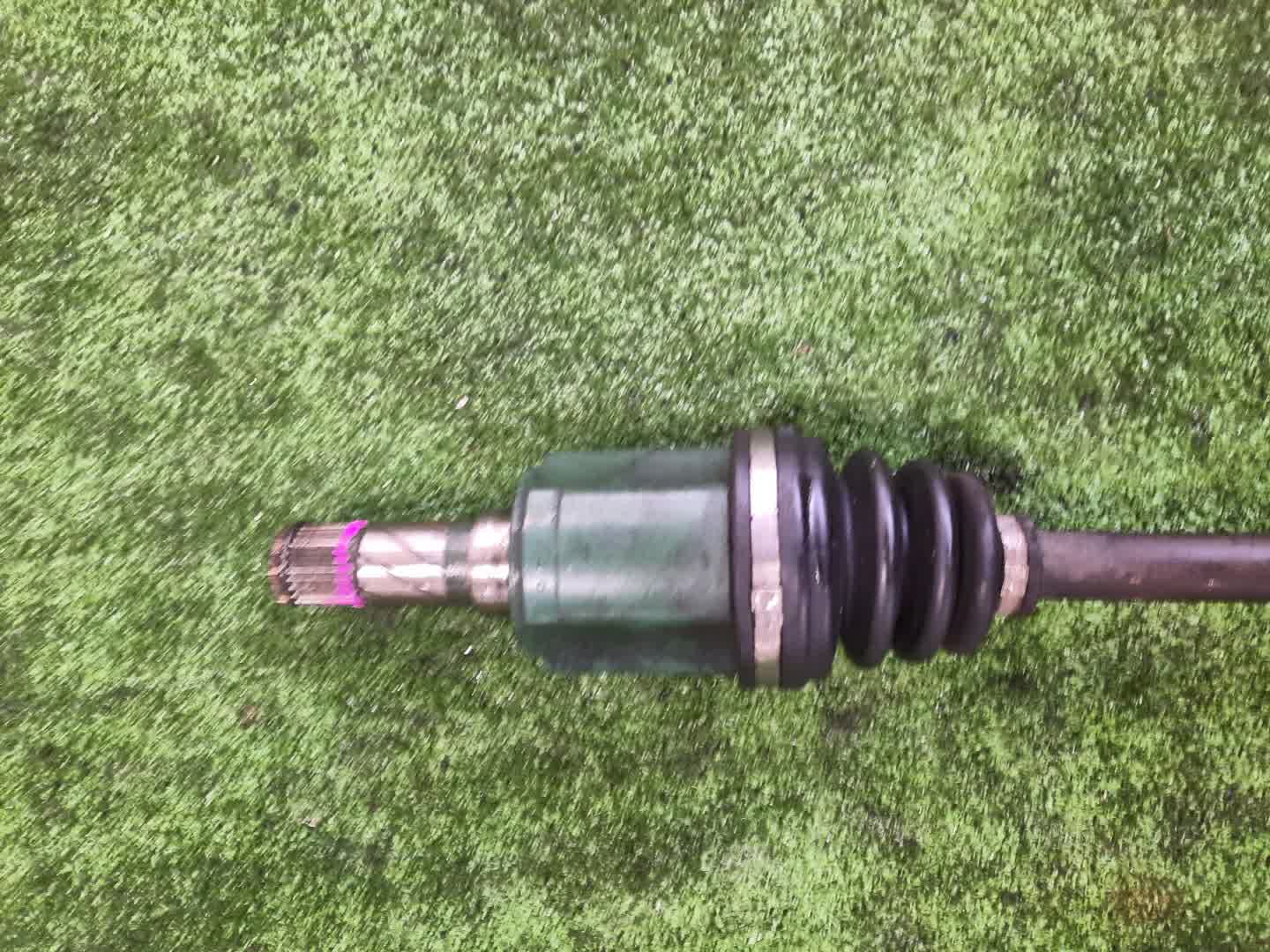 Привод правый передний MAZDA DEMIO DW3W B3 3 ракурс
