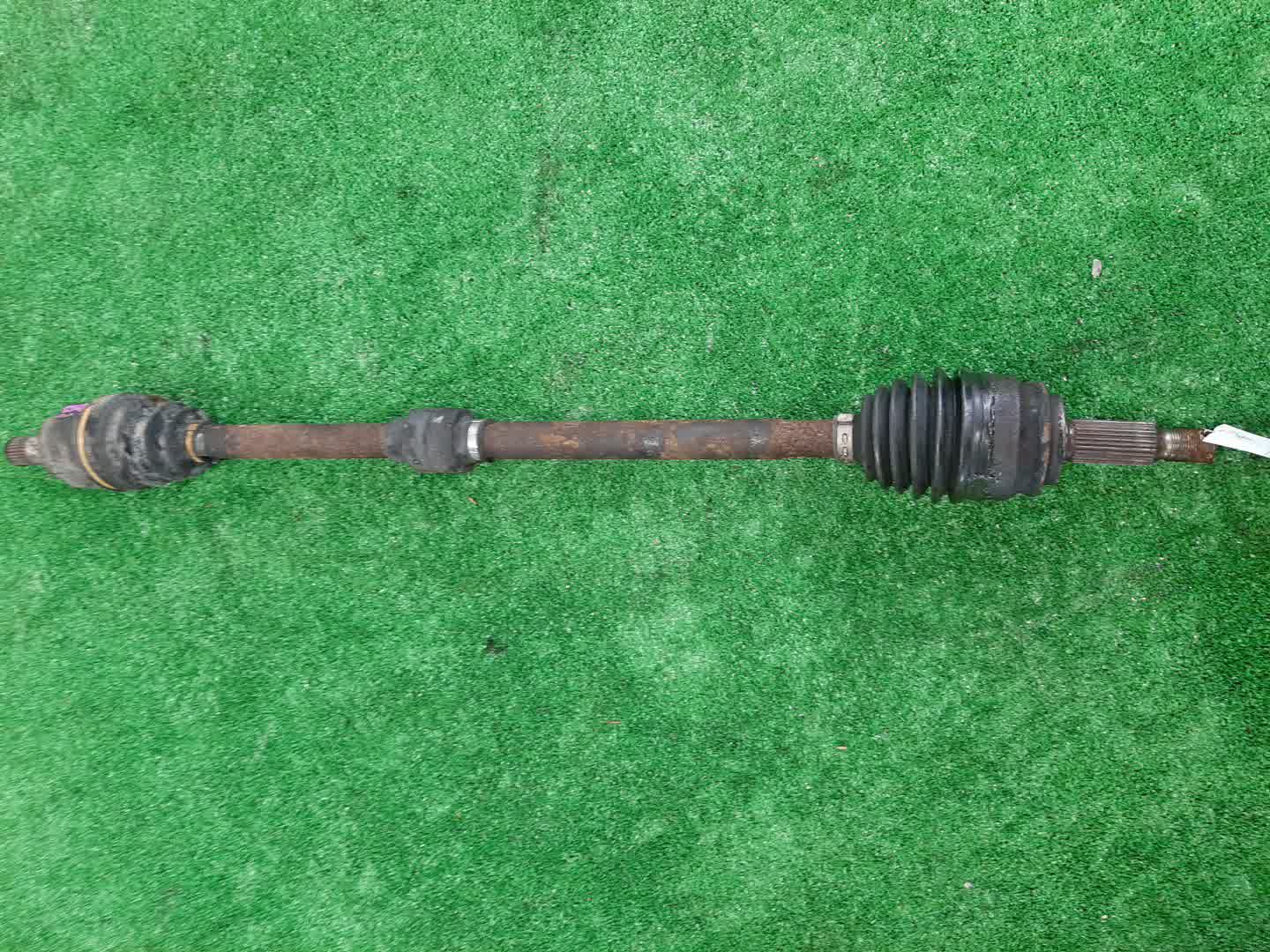Привод правый передний MITSUBISHI GALANT, LANCER, GALANT FORTIS CY4A, CY3A 4B11, 4B10 1 ракурс