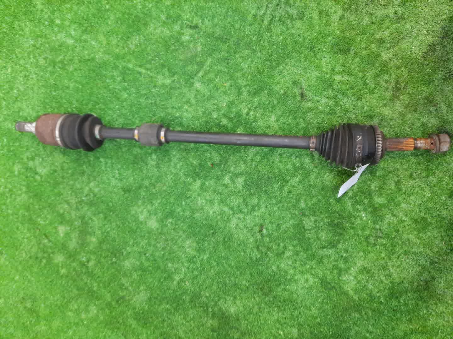 Привод правый передний NISSAN AD Y11 QG15DE 1 ракурс