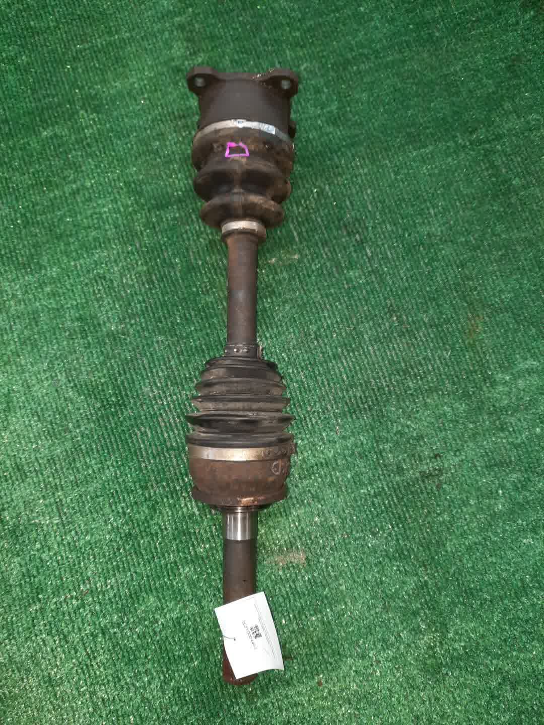 Привод правый передний MITSUBISHI PAJERO, DELICA V26W, V43W, V46W, V21W, V23W, PD6W, PD4W, PD8W, PE8W, PF6W, PF8W 4M40T, 6G72, 4G64 1 ракурс