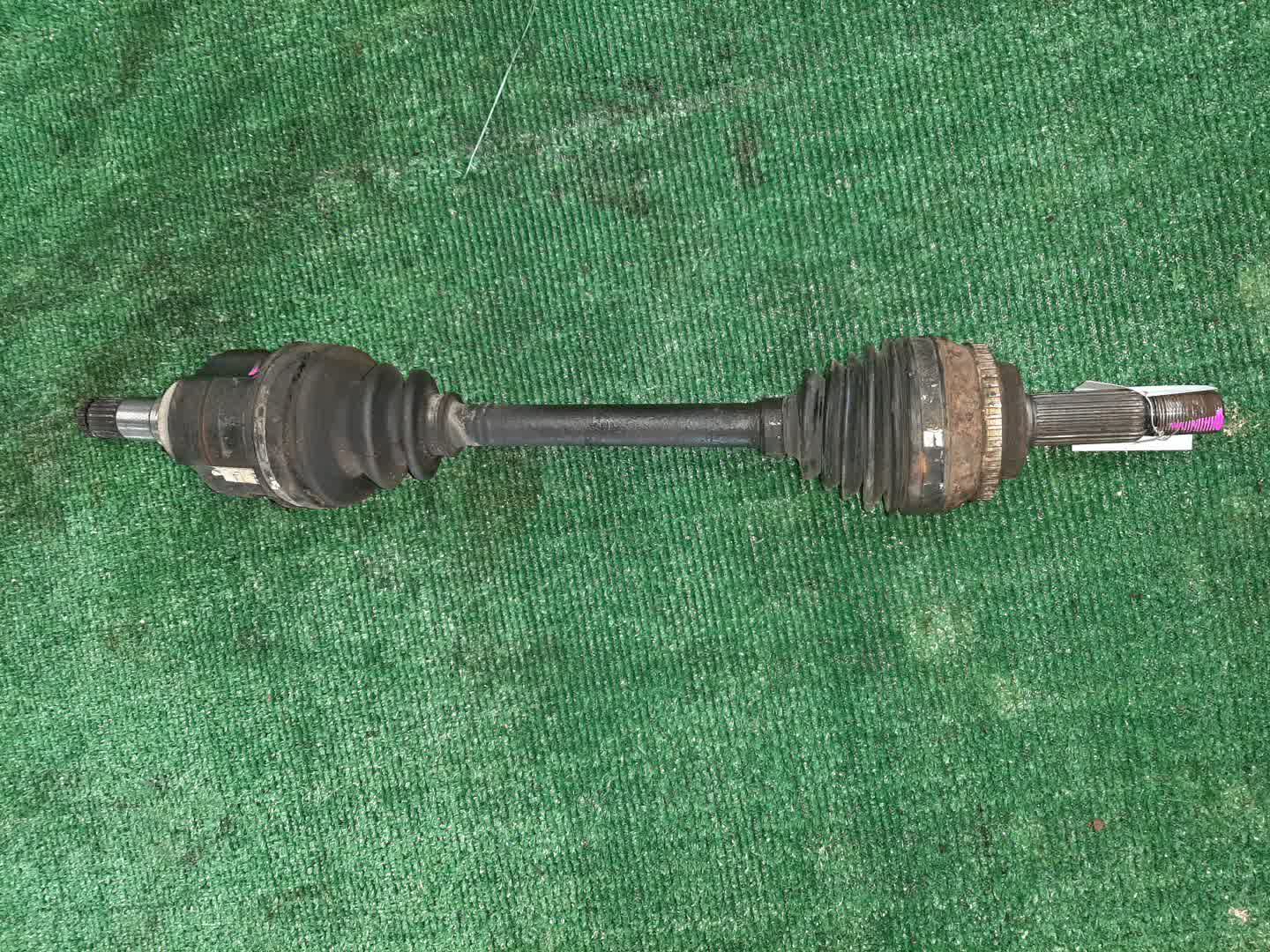Привод левый передний TOYOTA COROLLA, OPA, PREMIO, COROLLA SPACIO, VISTA, WISH, ALLION, COROLLA FIELDER, ALLEX, COROLLA RUNX, WILL VS, VISTA ARDEO ZZE124, ACT10, ZCT10, ZCT15, ZZT240, ZZT245, ZZE124N, ZZV50, AZV50, SV50, ZNE14G, ZZE124G, ZZE129, ZZV5