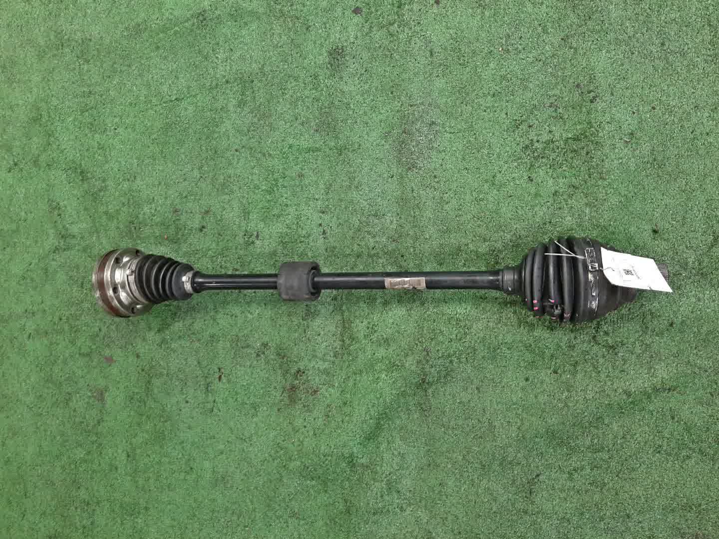 Привод правый передний VOLKSWAGEN GOLF MK7, 5G1 CPT 1 ракурс