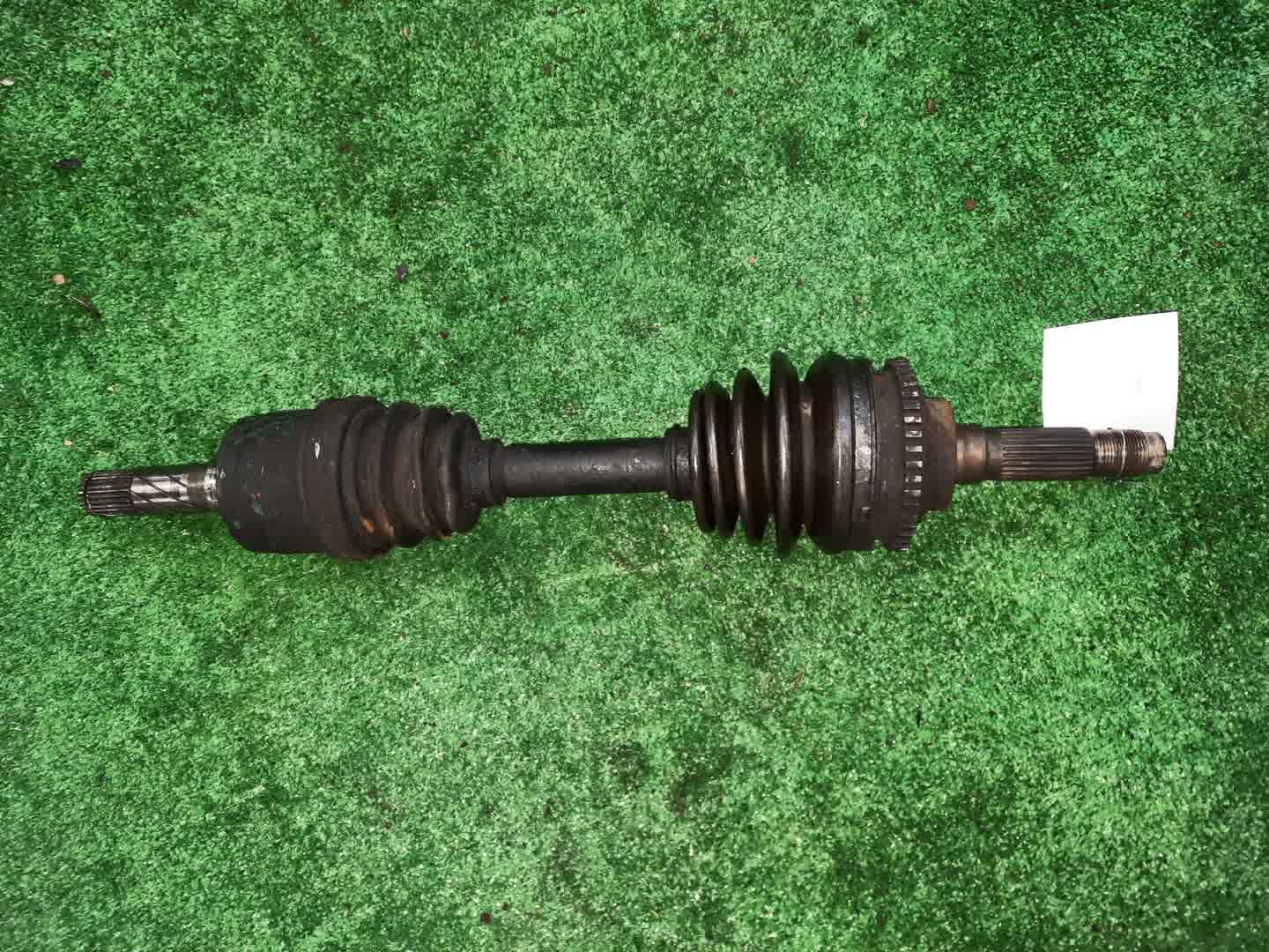 Привод правый передний MAZDA BONGO SKF2M RF 1 ракурс