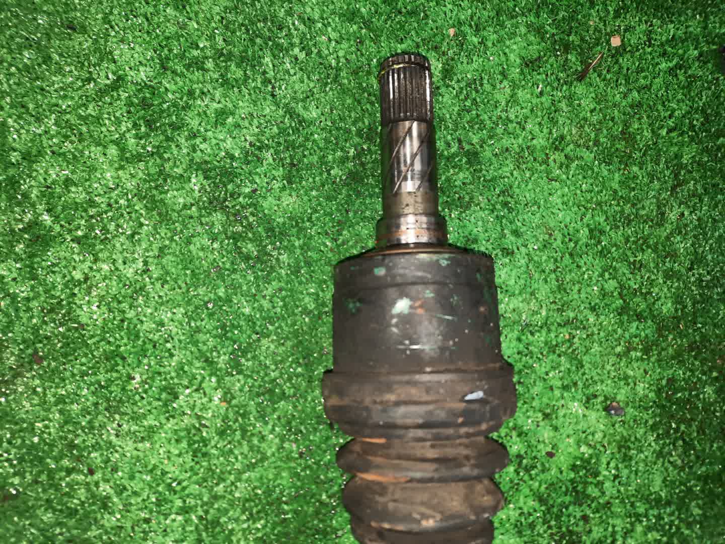 Привод правый передний MAZDA BONGO SKF2M RF 3 ракурс