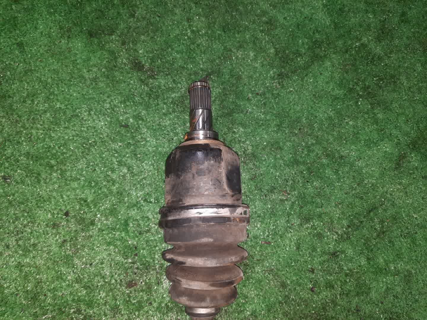 Привод левый передний NISSAN PRIMERA P10 SR20DE, SR18DE, SR18DI 3 ракурс