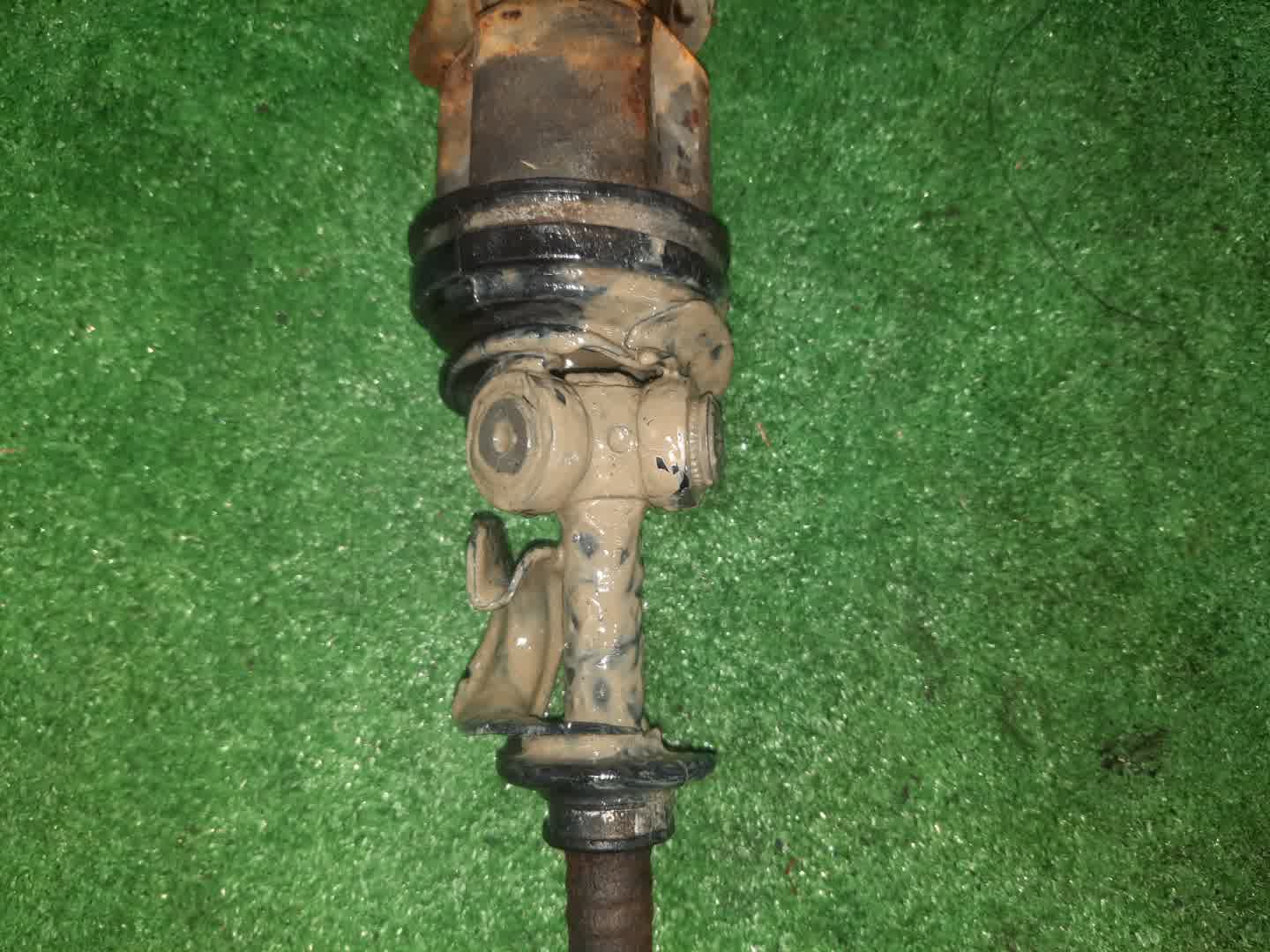 Привод правый передний TOYOTA CALDINA, CAMRY, CARINA, CORONA, GAIA, IPSUM, NADIA, RAV4, VISTA, CORONA PREMIO ST210G, ST191G, ST190G, ST210, SV30, SV40, SV41, SV32, SV42, SV33, ST190, ST191, SXM10G, SXN10, SXA15G, SXA16G 3S-FE, 4S-FE, 3S-FSE 4 ракурс