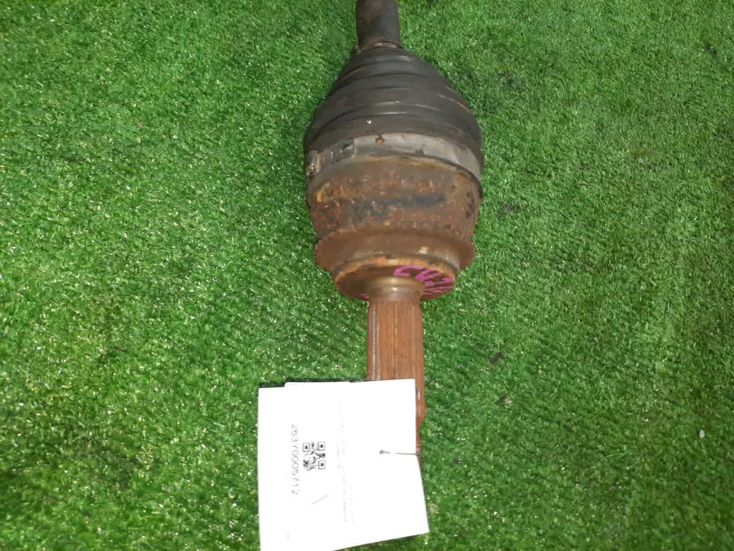 Привод правый передний MITSUBISHI AIRTREK CU2W, CU4W 4G63, 4G64 2 ракурс