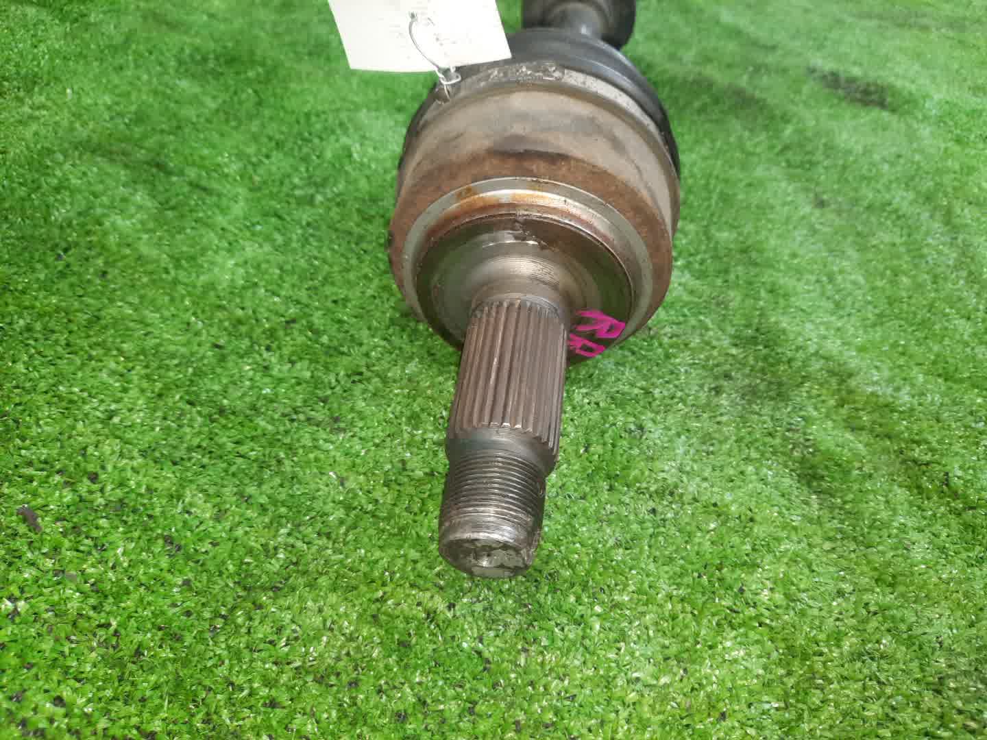 Привод правый передний HONDA ELYSION RR6 J35A 2 ракурс Привод правый передний HONDA ELYSION RR6 J35A 2 ракурс