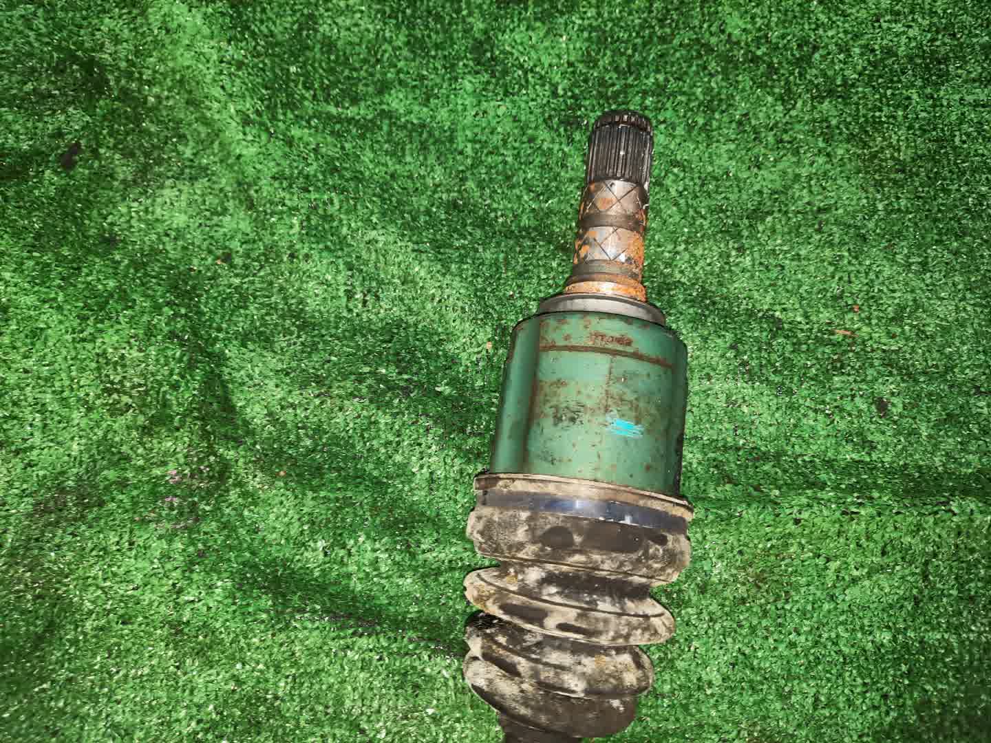 Привод правый передний SUBARU LEGACY, OUTBACK, LEGACY B4 BL5, BP9, BP5, BPE, BLE, BL9 EJ20DE, EJ20T, EJ20E, EJ20Y, EJ204, EJ20X, EJ203, EJ25E, EJ253, EZ30DE 4 ракурс