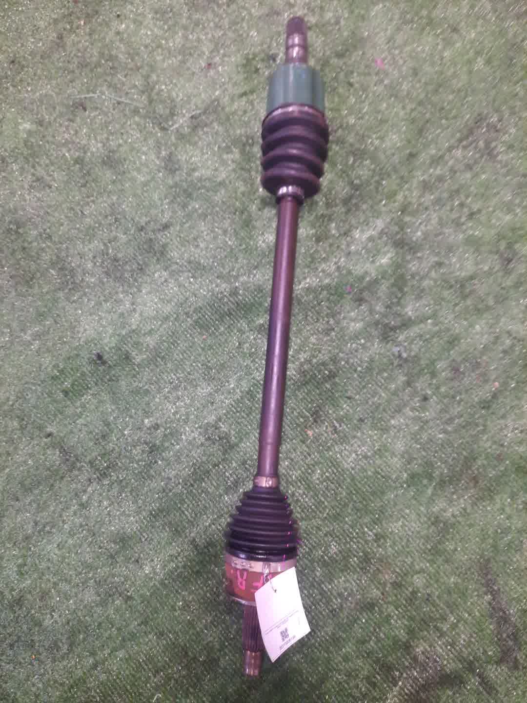 Привод правый передний  SUBARU LEGACY, OUTBACK, LEGACY B4 BL5, BP9, BP5, BPE, BLE, BL9 EJ20DE, EJ20T, EJ20E, EJ20Y, EJ204, EJ20X, EJ203, EJ25E, EJ253, EZ30DE 1 ракурс