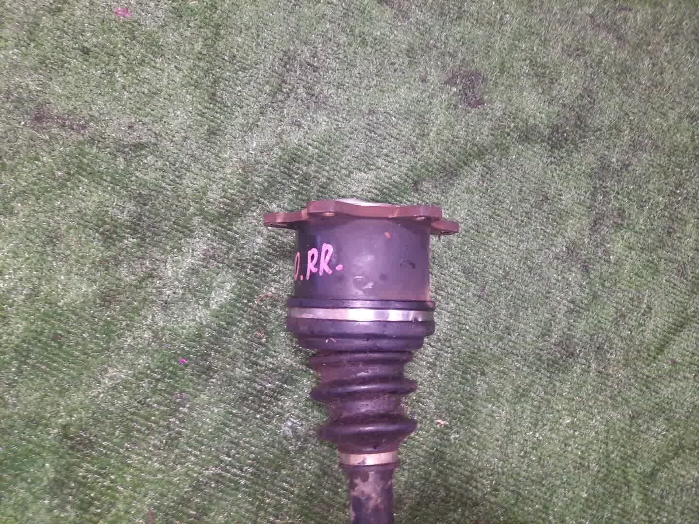 Привод правый задний TOYOTA GRANVIA, GRAND HIACE VCH10W, KCH10W, KCH12W, VCH22 5VZ-FE, 1KZ-TE 3 ракурс Привод правый задний TOYOTA GRANVIA, GRAND HIACE VCH10W, KCH10W, KCH12W, VCH22 5VZ-FE, 1KZ-TE 3 ракурс