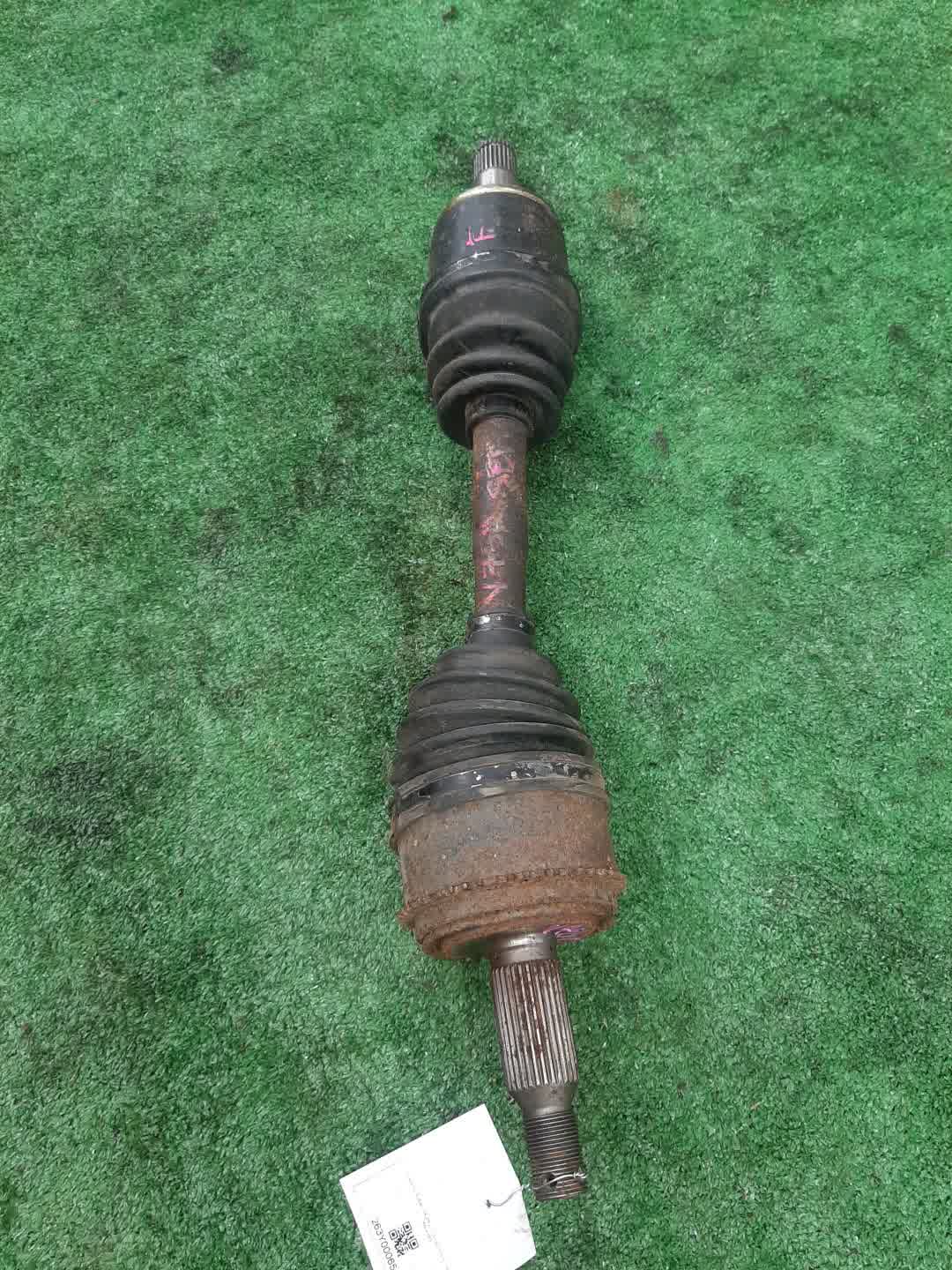 Привод левый передний MITSUBISHI PAJERO V88W, V87W, V75W, V65W, V83W, V78W, V73W, V93W, V63W, V68W, V97W, V98W 4M41T, 6G75, 6G74, 6G72 1 ракурс