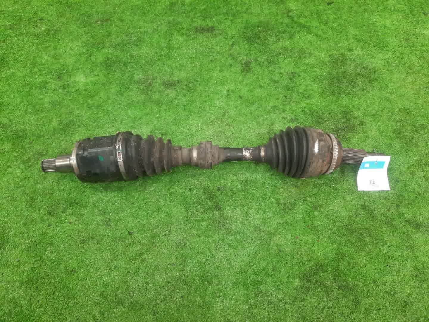Привод левый передний TOYOTA HARRIER GSU35W 2GR-FE 1 ракурс