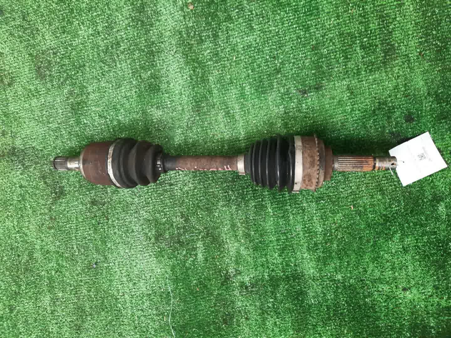 Привод правый передний MITSUBISHI PAJERO IO H76W, H66W, H67W, H77W 4G93, 4G93T, 4G94 1 ракурс