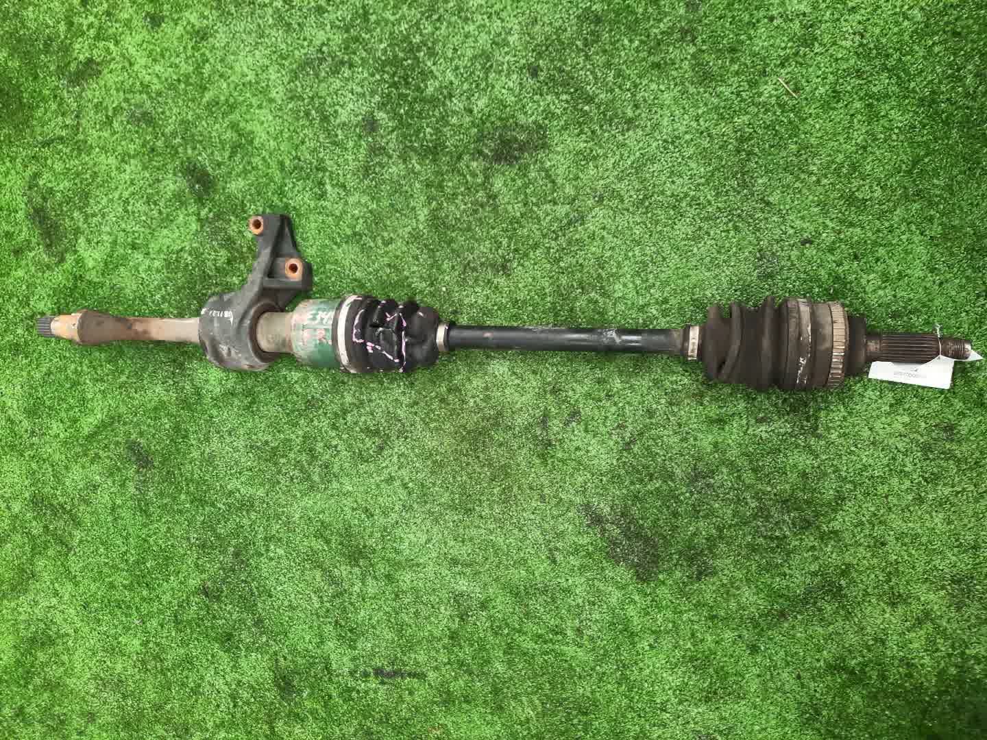 Привод правый передний CHEVROLET MW ME34S M13A 1 ракурс