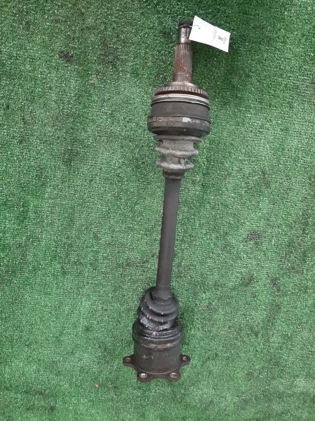 Привод правый задний TOYOTA GRANVIA, GRAND HIACE VCH10W, KCH10W, KCH12W, VCH22 5VZ-FE, 1KZ-TE 1 ракурс Привод правый задний TOYOTA GRANVIA, GRAND HIACE VCH10W, KCH10W, KCH12W, VCH22 5VZ-FE, 1KZ-TE 1 ракурс