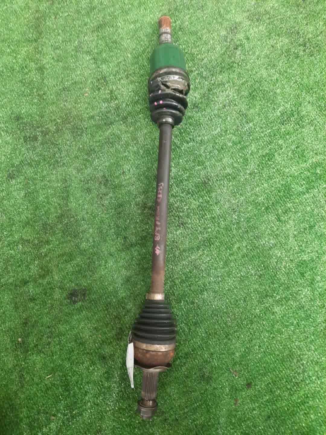 Привод правый передний  SUBARU LEGACY, OUTBACK, LEGACY B4 BL5, BP9, BP5, BPE, BLE, BL9 EJ20DE, EJ20T, EJ20E, EJ20Y, EJ204, EJ20X, EJ203, EJ25E, EJ253, EZ30DE 1 ракурс