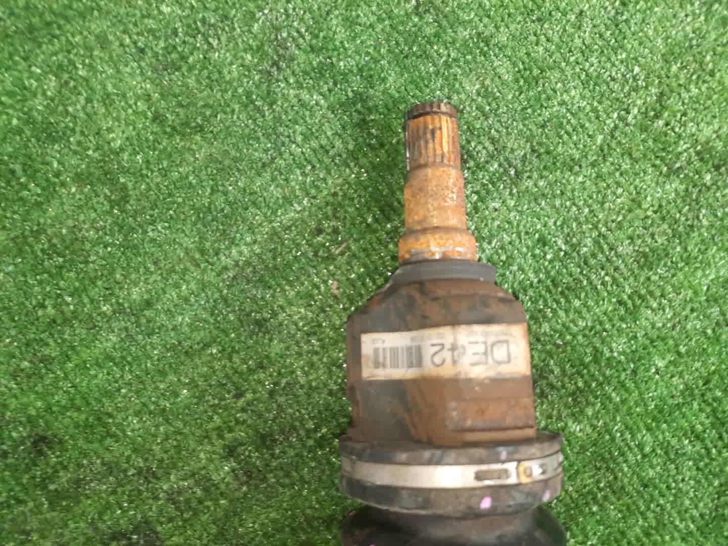 Привод правый передний TOYOTA COROLLA, PREMIO, COROLLA SPACIO, ALLION, COROLLA FIELDER, ALLEX, COROLLA RUNX, WILL VS, COROLLA  AXIO NZE121, NZE120, NZE141, NZT240, NZT260, NZE121N, NZE121G, NZE141G, NZE127 1NZ-FE, 2NZ-FE 3 ракурс