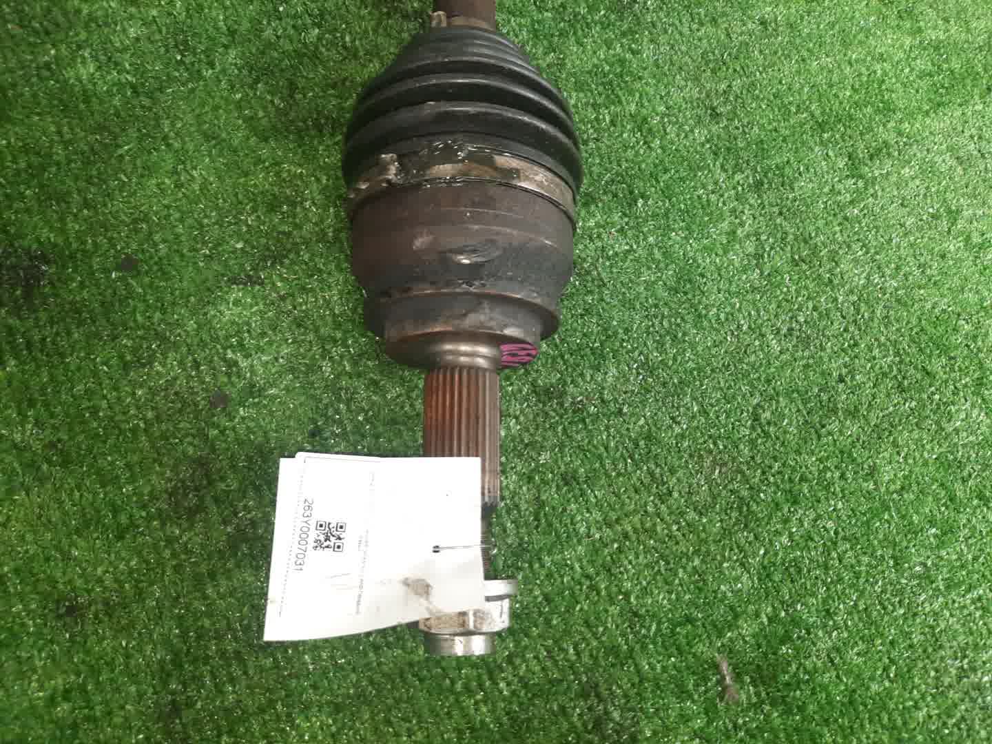 Привод правый передний MITSUBISHI OUTLANDER GF8W 4J12 2 ракурс Привод правый передний MITSUBISHI OUTLANDER GF8W 4J12 2 ракурс