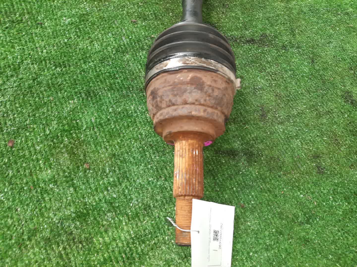 Привод правый передний NISSAN TEANA PJ31 VQ35DE 2 ракурс