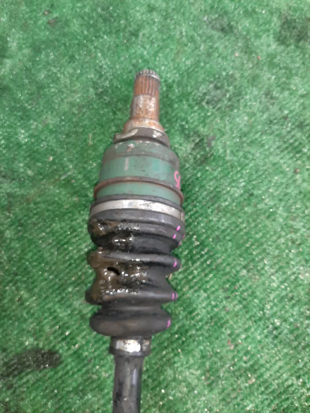 Привод левый передний TOYOTA PLATZ, VITZ SCP11, SCP10 1SZ-FE 3 ракурс
